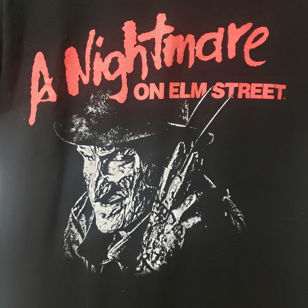 A Nightmare on Elm Street T Shirt Size Small Tee - Picture 4 of 4